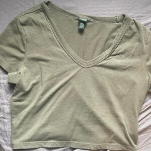 Green & Black Tshirt Crop Tops